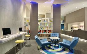 Holiday Inn Express Jakarta Wahid Hasyim, an IHG Hotel